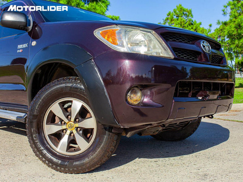 Imagen 15 de 25 de Toyota Hilux Dx Td 2.5 4x2 Extra Full | Permuta / Financia