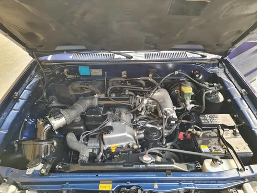 Toyota Meru .