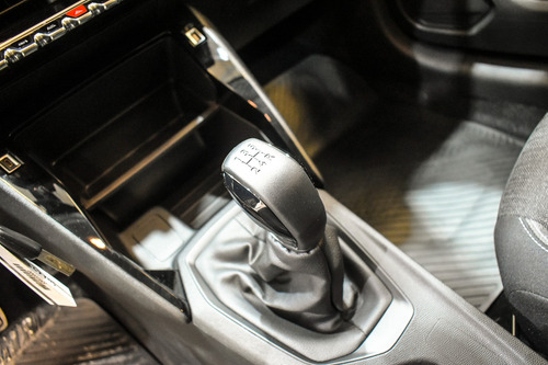 Peugeot 208 1.6 Allure
