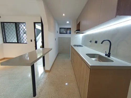 Arriendo Apartamento En Laureles
