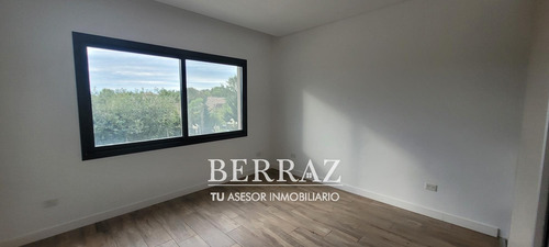 Casa Venta 6 Ambientes En Laguna Grande Villanueva Lote De 650 M2