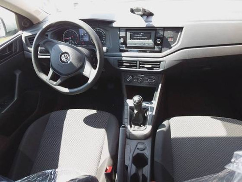 Volkswagen Polo 1.0 Mpi Total Flex Manual
