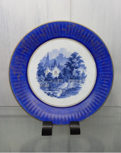 Manyantiques - Plato En Porcelana Francesa Limoges Azul.