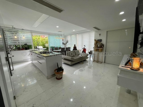Imagen 3 de 28 de Apartamento En Venta En Campo Alegre 22-25690 Angela Sánchez