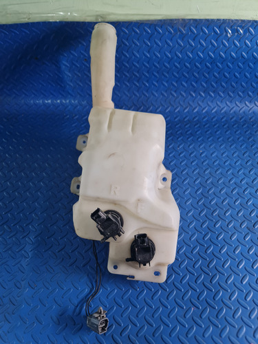 Deposito De Agua De Limpiaparabrisas Mazda 6 2003/2006 (Usado)