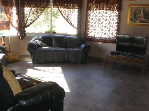 Imagen 4 de 8 de Casa - Barrio Parque Leloir