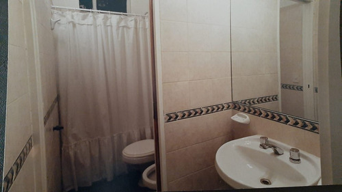 Imagen 13 de 15 de Edificio En Venta, Zona Facultades, Ideal Residencia Estudiantil.