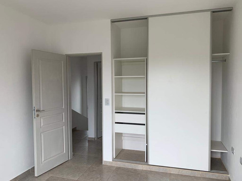 Duplex A Estrenar - Lomas Del Chateau (2 Dorm - 2 Baños Cochera)