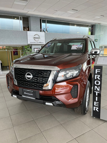 Nissan Frontier Le Tm´24