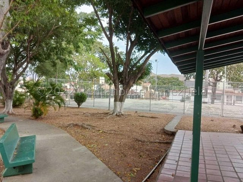 Imagen 20 de 23 de Rentahouse Yasneida Morillo 22-21281 Los Nispero Valencia Carabobo