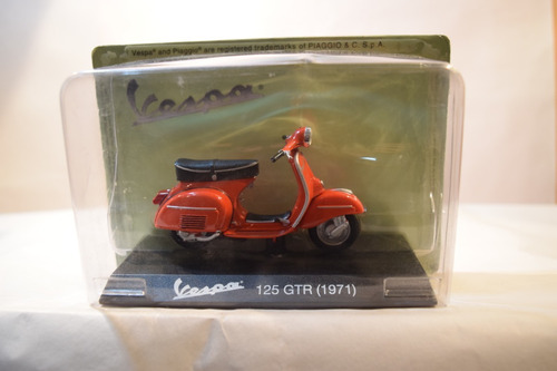 Vespa 125gtr 1971 Rojo Ixo 1/18 C/caja