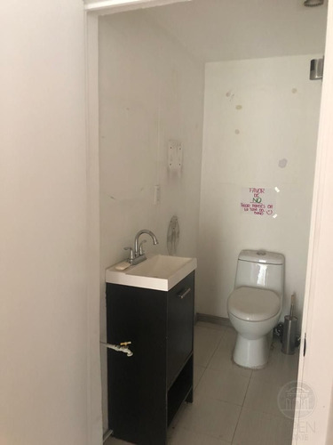 Rento Local Comercial En Jinetes Arboledas Súper Comercial