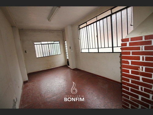 Imagem 12 de 15 de Casa Com 3 Dormitórios Para Alugar Com 200m² Por R$ 3.800,00 No Bairro Bigorrilho - Curitiba / Pr - Csl0261