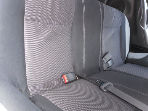 Nissan Versa 1.6 Advance Mt