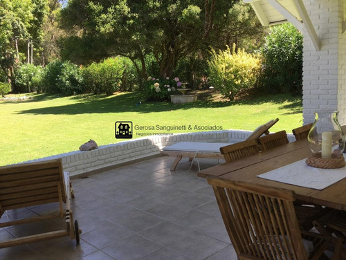 Casa En Rincón Del Indio - Punta Del Este- Ref: 1717