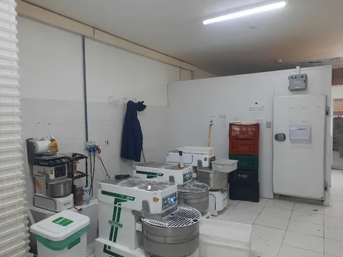 Imovel Comercial Com 2 Câmeras Frias 28m3 _18graus