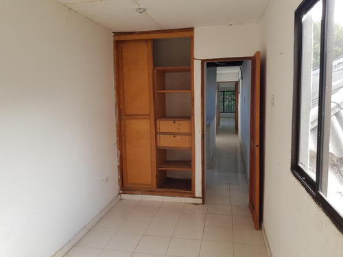 Imagen 8 de 13 de Casa En Venta En Barranquilla Modelo. Cod 2248880