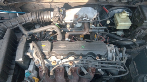 Imagem 15 de 15 de Chevrolet Zafira 2003 2.0 8v 5p