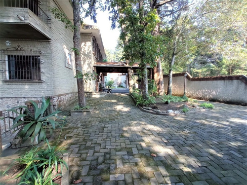 Imagen 2 de 30 de Vendo Hermosa, Comoda, Confortable Y Amplia Casa. Ambiente Especial, Rodeada De Naturaleza, Excelente Precio