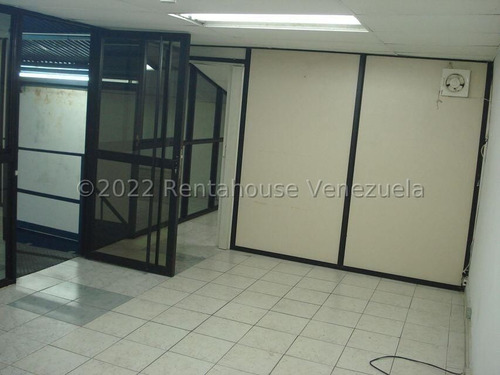 Imagen 9 de 13 de Galpon En Venta En Catia (mg) 58 424 280 09 21