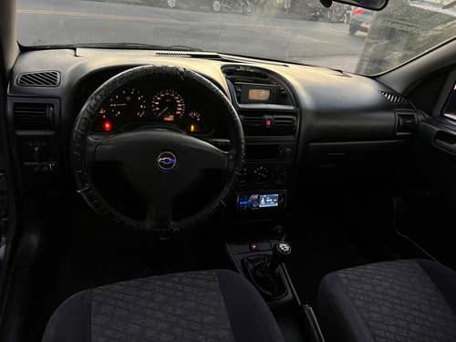Chevrolet Astra Hatch Gl 1.8 Mpfi 2p