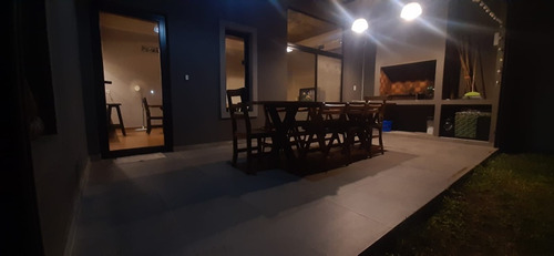 Casa Quinta En Alquiler Para Pasar La Noche, Eventos Familia