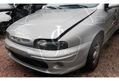 Imagem 5 de 8 de Sucata Marea Automatica 2002/2003 - Em Peças