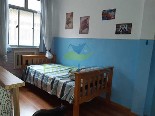 Imagem 15 de 15 de Portuguesa 4 Quartos Sendo 2 Planejados E 1 Revertido Para Escritório, Cozinha Planejada, 1 Vaga De Garagem. Apartamento - Ilap40060
