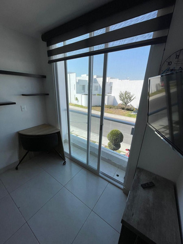 Casa En Renta Amueblada 3 Recámaras En Zakia