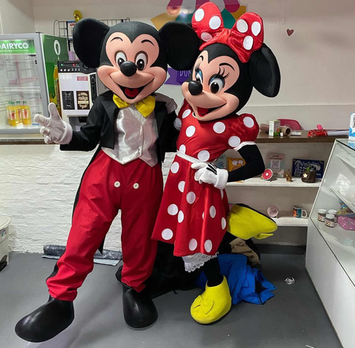 Mickey Y Minnie Mouse