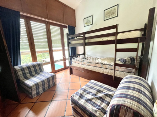 Venta-alquiler Temporada Apartamento De 4 Dormitorios Complejo Green Grass