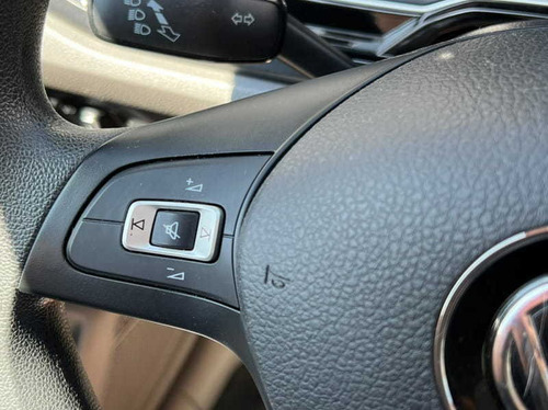 Imagem 6 de 15 de Volkswagen Virtus 1.0 200 Tsi Comfortline Automático 2019