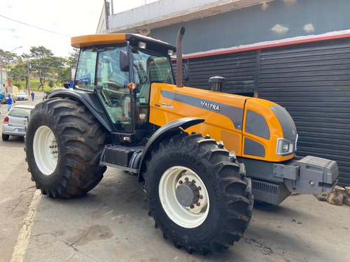 Imagem 3 de 5 de Trator Valtra Bh 180 4x4 Ano 2016 C/ 5.044 Horas