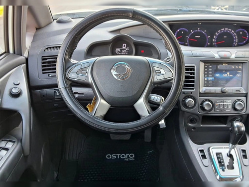 Ssangyong Stavic 2.2 At Diesel