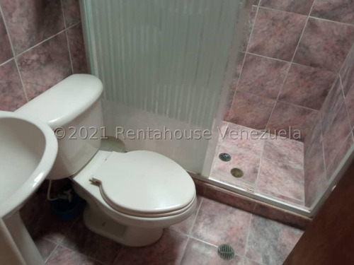 Imagen 14 de 30 de Casa En Venta En La Piedad Cabudare Lara 0-4-2-4-5-9-3-7-5-4-2 Rent-a-house Centro Occidente Vende, Código Flexmls: 22-14711