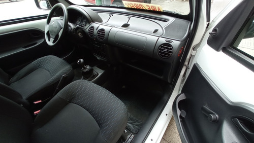 Imagen 12 de 13 de Renault Kangoo Ph3 1.6 16v Confort 1plc Año 2015