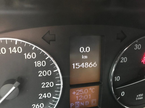Imagen 8 de 9 de Mercedes Benz