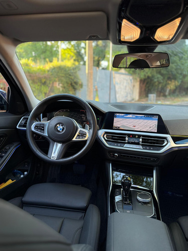 BMW Serie 3 3.0 330i Sedan Sport 252cv