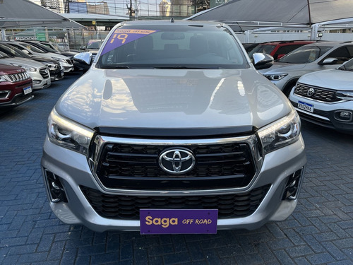 Imagem 2 de 13 de Toyota Hilux Cabine Dupla 2.8 Tdi Cd Srx 50th 4x4 (aut)