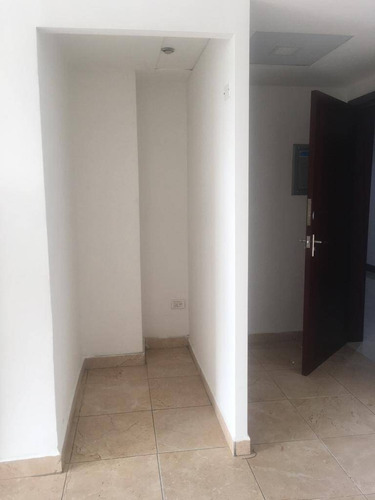 Imagen 6 de 14 de 159382 Anthony 0424-4338703 Venta Oficina Concepto La Granja