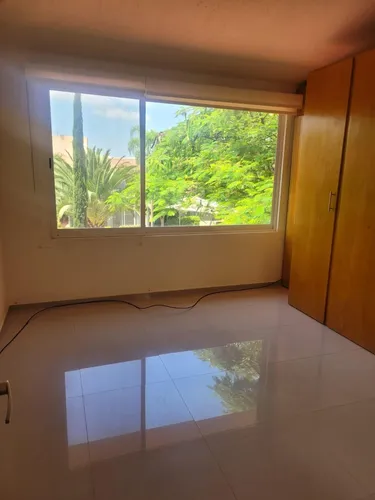 Casa En Renta En Privada Con Alberca En Juriquilla