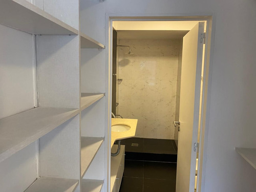 Departamento En Venta En Parque Chacabuco