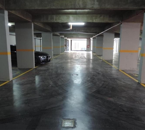 Imagen 5 de 11 de Cochera Cubierta Venta Villa Pueyrredón