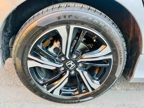 Honda Civic 1.5 Turbo Touring I-style Cvt