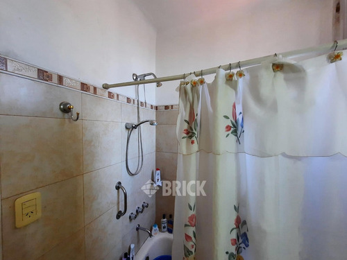 Piso En Pasteur Al 200 - Escrit Frente T/sol Apto Profesional D/entrada