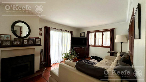 Casa En Venta En Ranelagh Berazategui De 5 Ambientes
