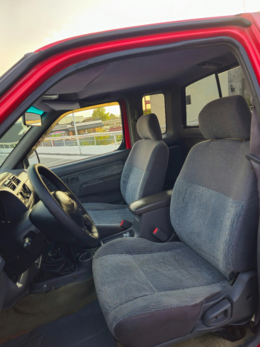 Frontier 4x4 Estandar 4 Cil Cabina Y Media