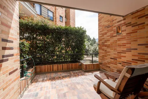 Apartamento En Venta En Bella Suiza. Cod V16071