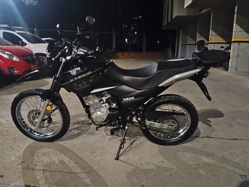 Yamaha Xtz 150 Modelo 2024 Con Solo 8.600 Km Recorridos.