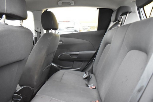 Imagem 4 de 7 de Sonic 1.6 Ltz 16v Flex 4p